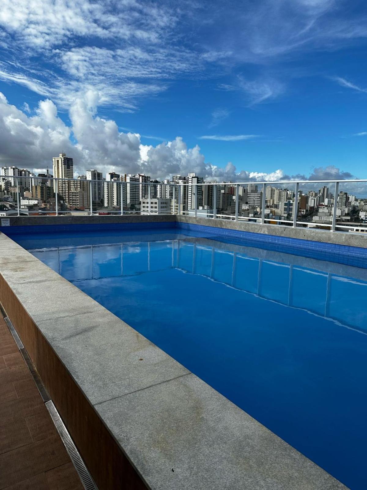 Apartamento Lindo Studio Em Frente A Praia Salvador